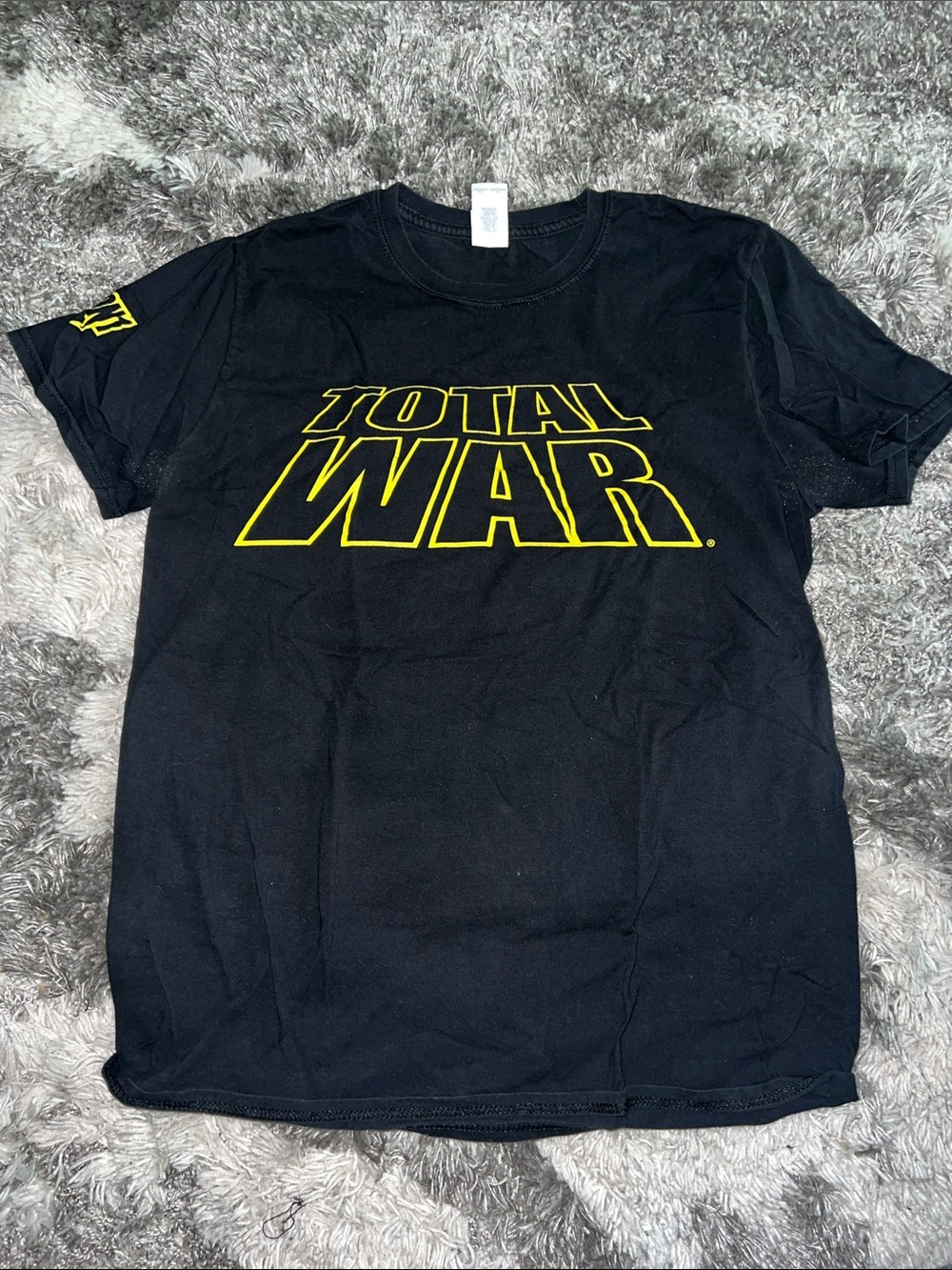 Men’s Medium REDCON1 ‘TOTAL WAR’ Black Graphic Tee with Yellow Logo